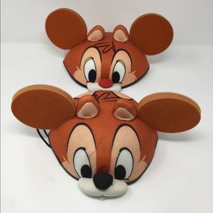 Pair of Chip’n’Dale Mickey ears.